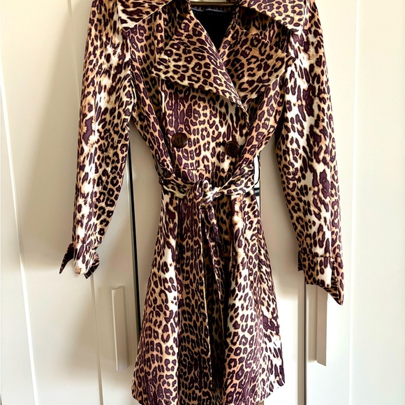 Leopard raincoat, beautiful, almost never worn. Very classy ! - Picture 2 of 6